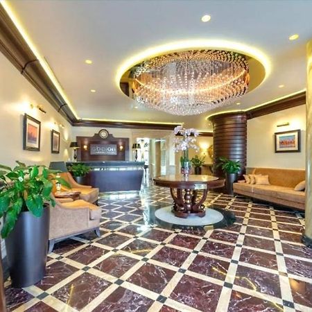 1 Room 60M2 Center Of Obolon Near River Side. 11 Floor Киев Екстериор снимка